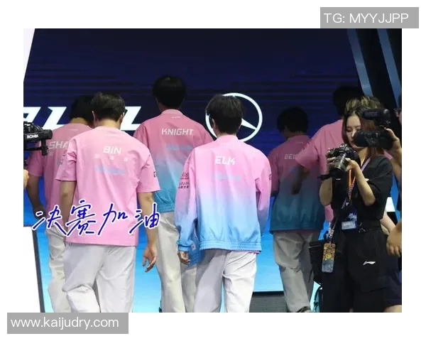 赛后分析:BLG与TES对决中的心理素质较量与启示