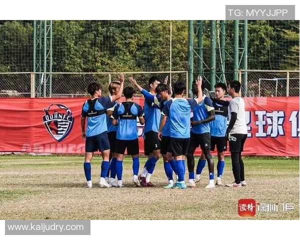 张军专访揭秘足球成功秘诀与未来发展方向