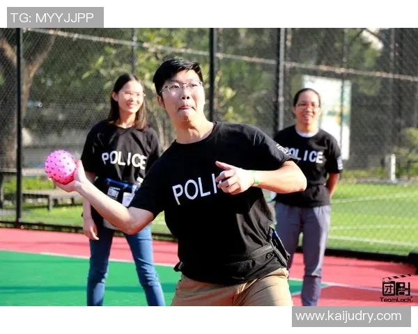 重庆篮球队意识对比深度剖析：战术思维与团队协作的影响因素